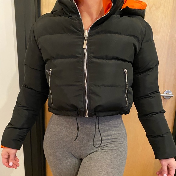 Manire De Voir Reversible Puffer Jacket 